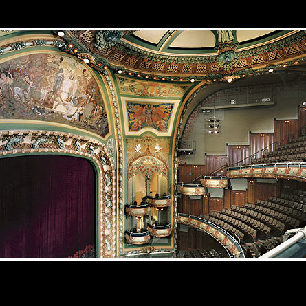 New Amsterdam Theatre